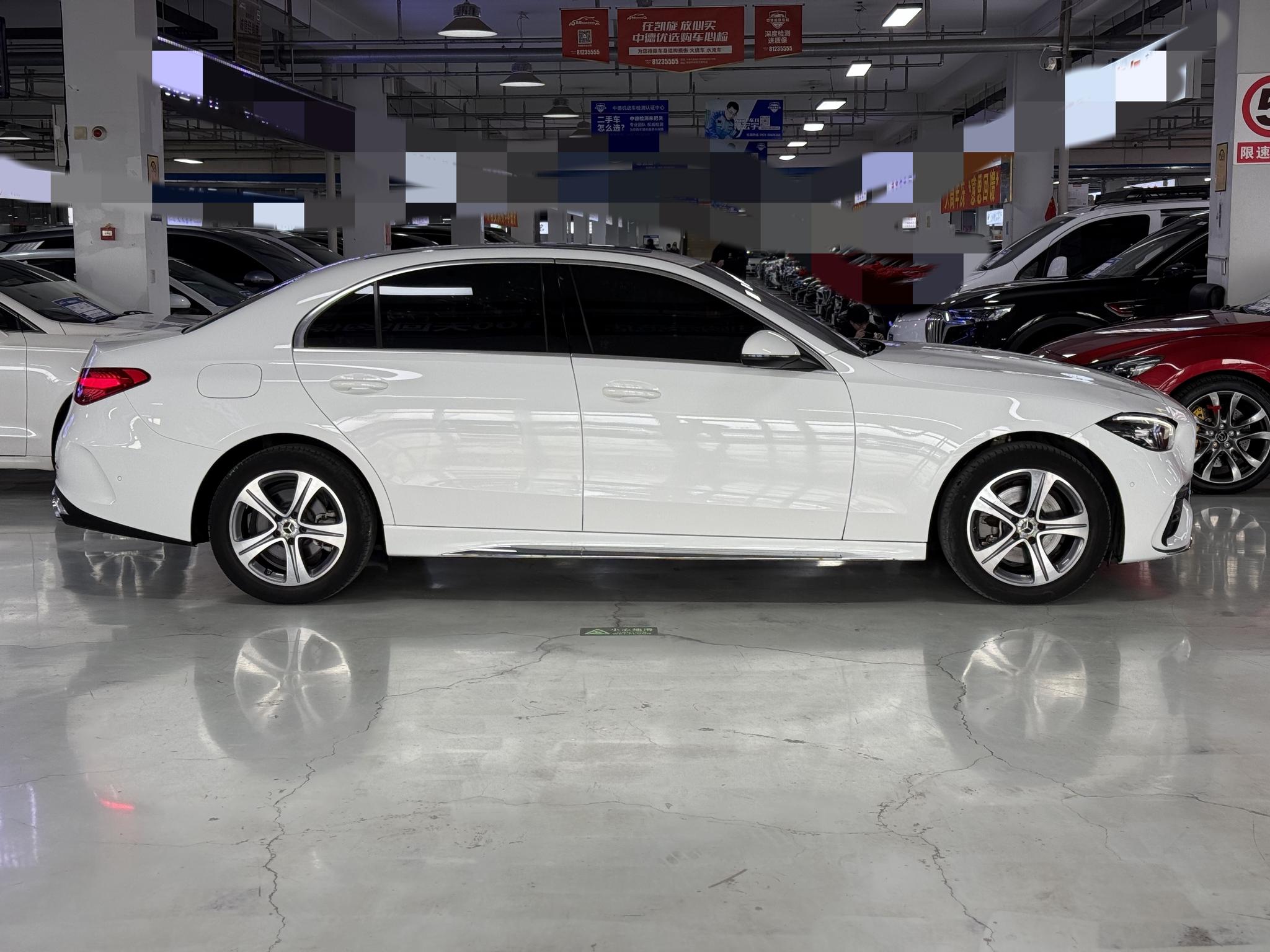 Mercedes-Benz Mercedes-Benz C-Class