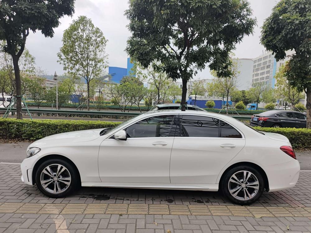 Mercedes-Benz Mercedes-Benz C-Class