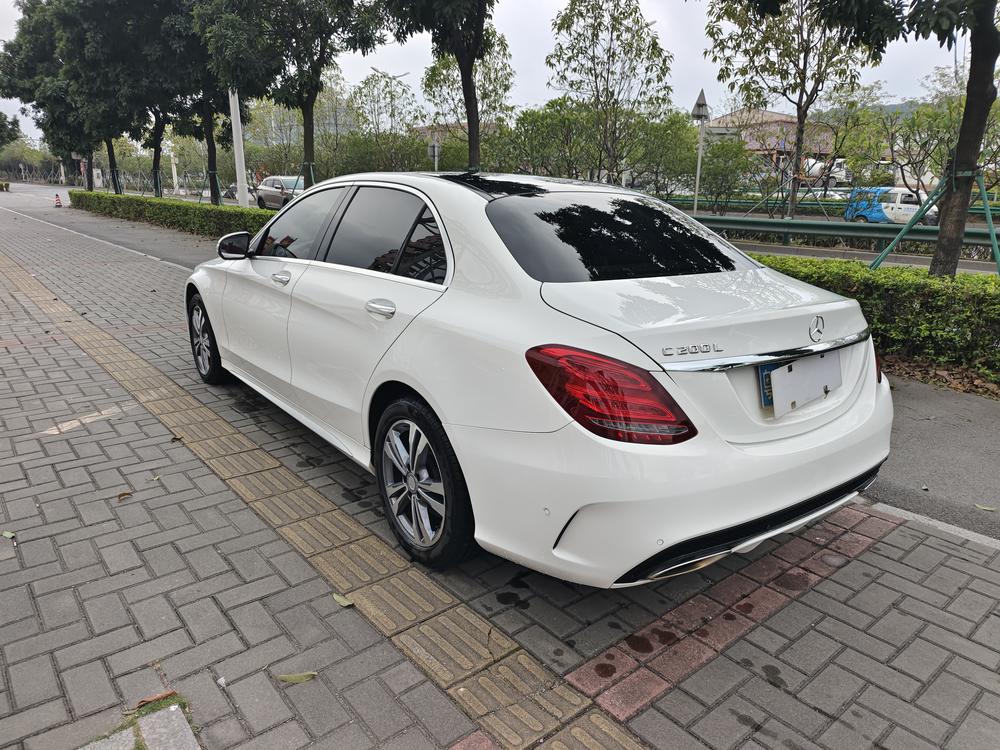 Mercedes-Benz Mercedes-Benz C-Class