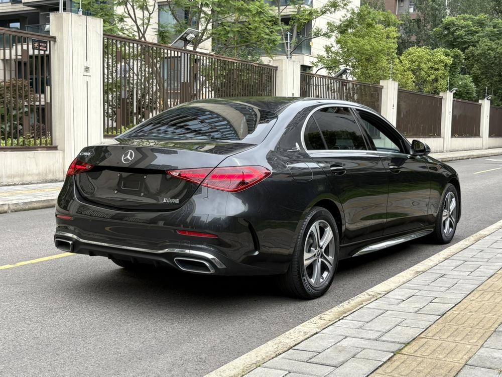 Mercedes-Benz Mercedes-Benz C-Class