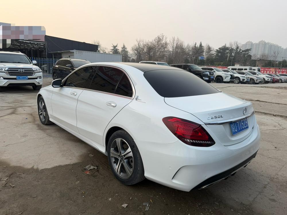 Mercedes-Benz Mercedes-Benz C-Class
