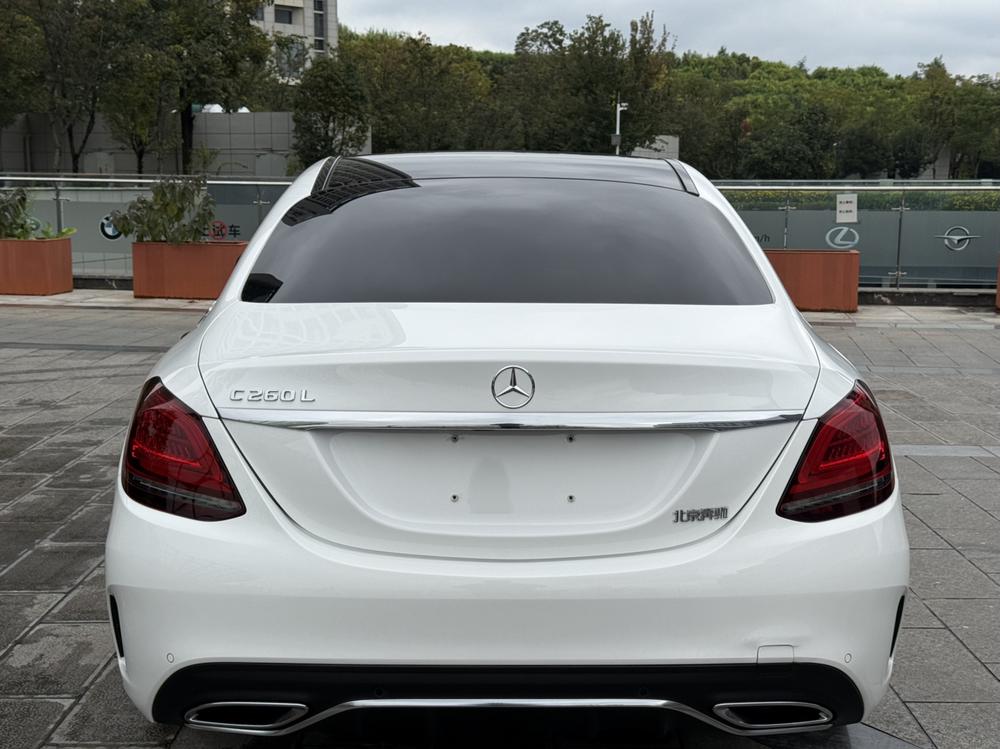 Mercedes-Benz Mercedes-Benz C-Class
