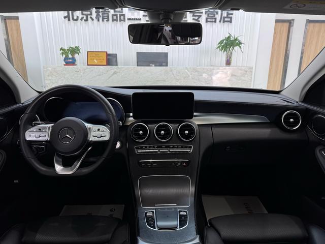 Mercedes-Benz Mercedes-Benz C-Class