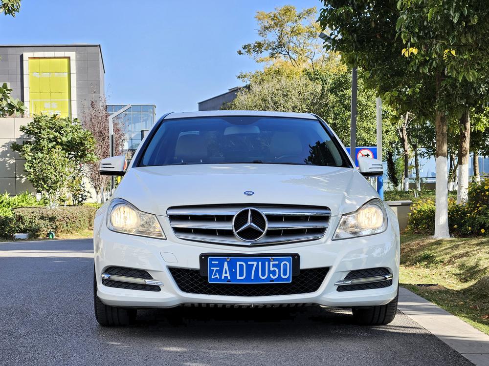 Mercedes-Benz Mercedes-Benz C-Class