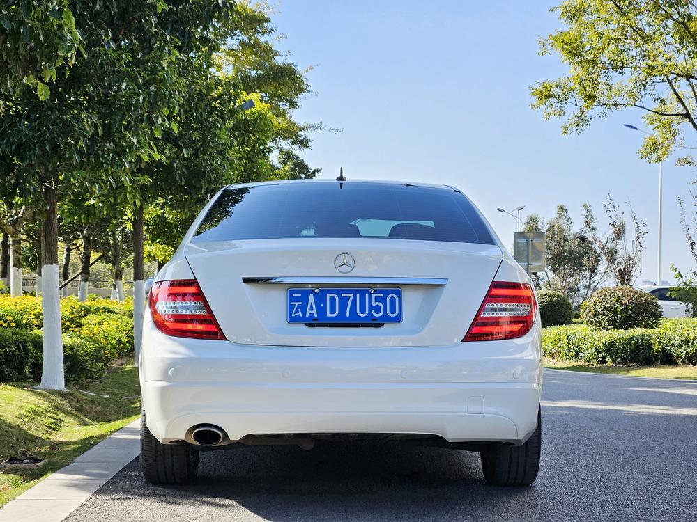 Mercedes-Benz Mercedes-Benz C-Class