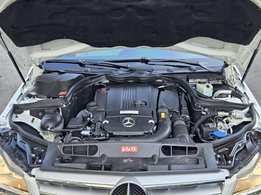 Mercedes-Benz Mercedes-Benz C-Class