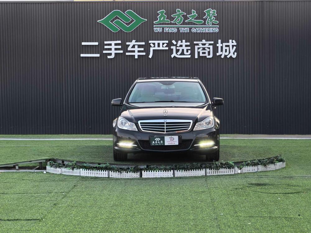 Mercedes-Benz Mercedes-Benz C-Class