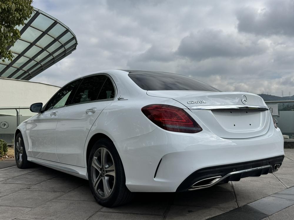 Mercedes-Benz Mercedes-Benz C-Class