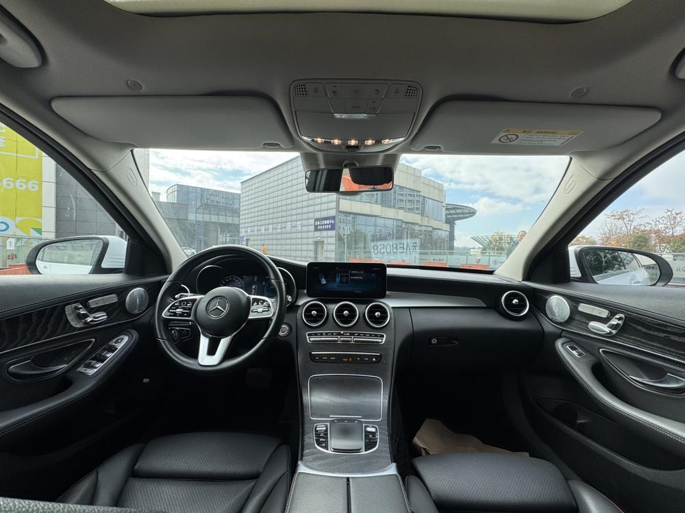 Mercedes-Benz Mercedes-Benz C-Class