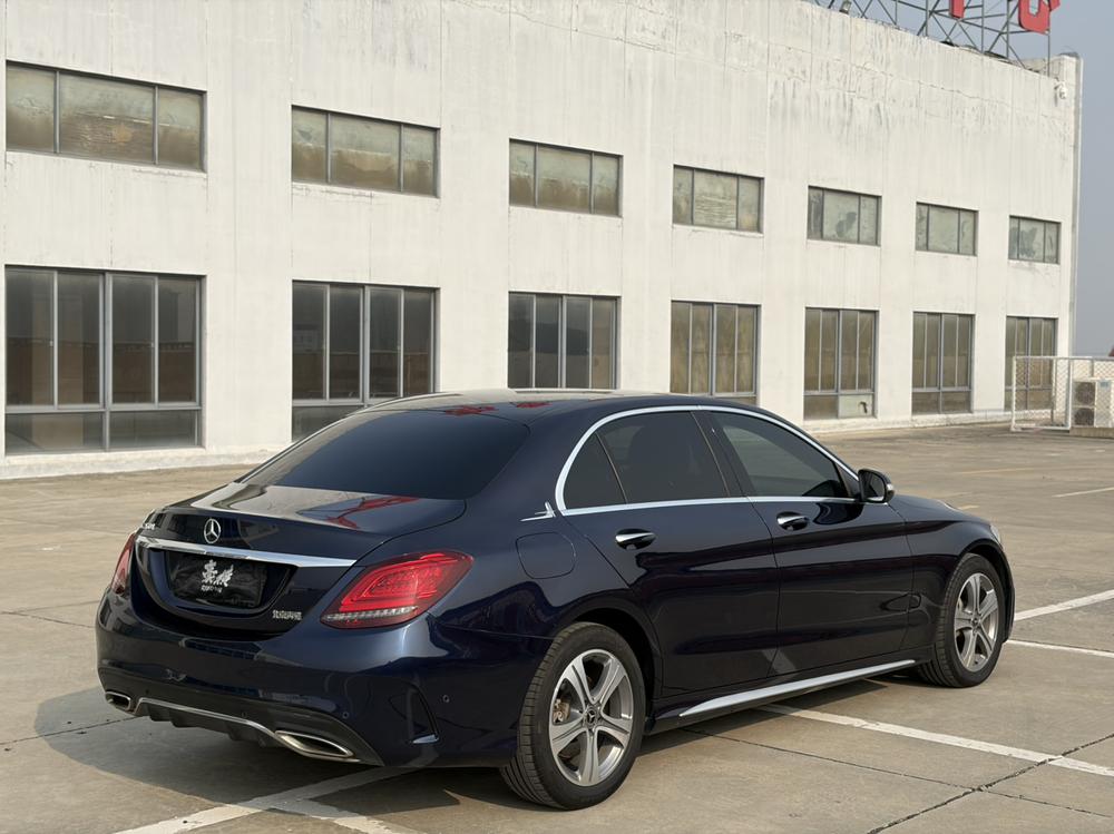 Mercedes-Benz Mercedes-Benz C-Class