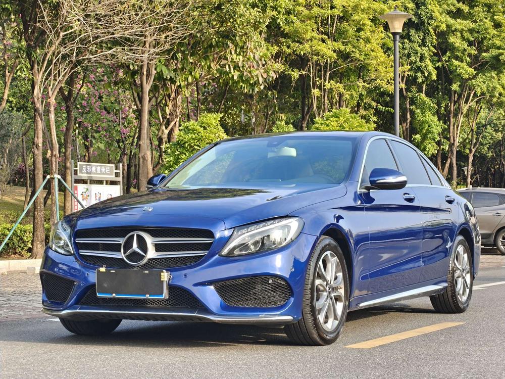 Mercedes-Benz Mercedes-Benz C-Class