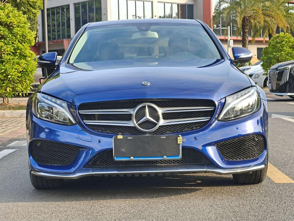 Mercedes-Benz Mercedes-Benz C-Class