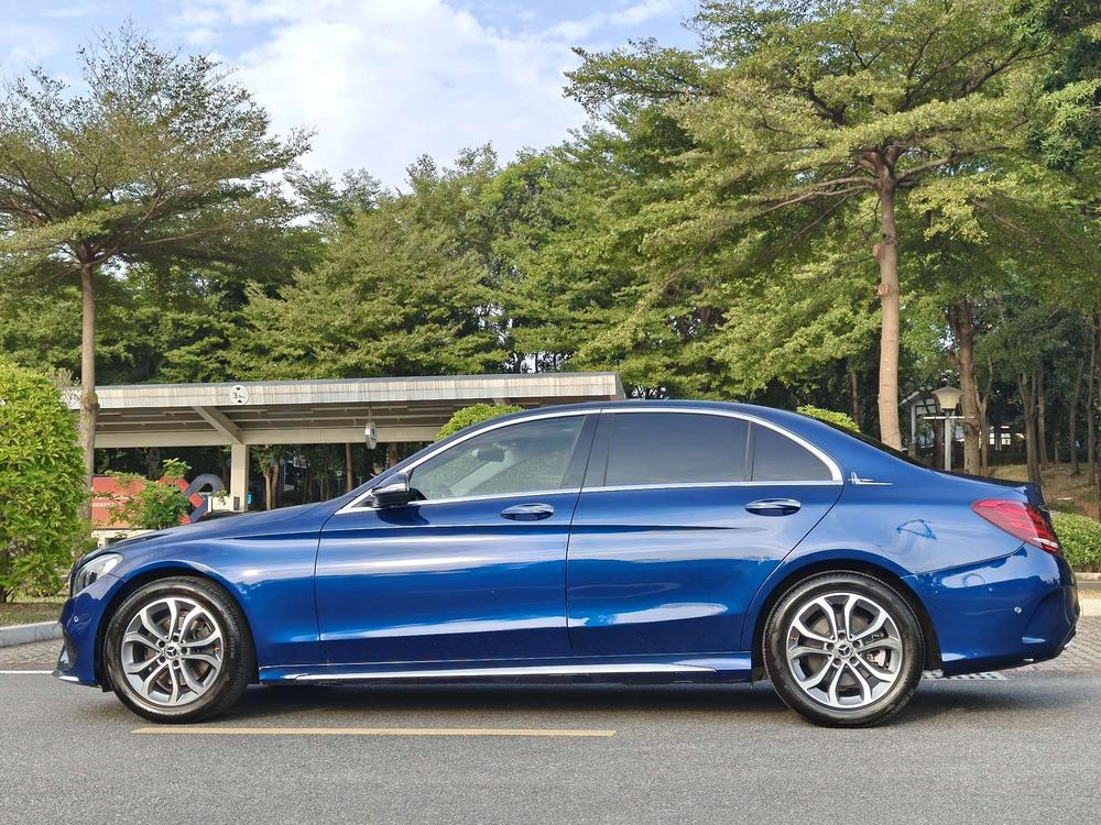Mercedes-Benz Mercedes-Benz C-Class
