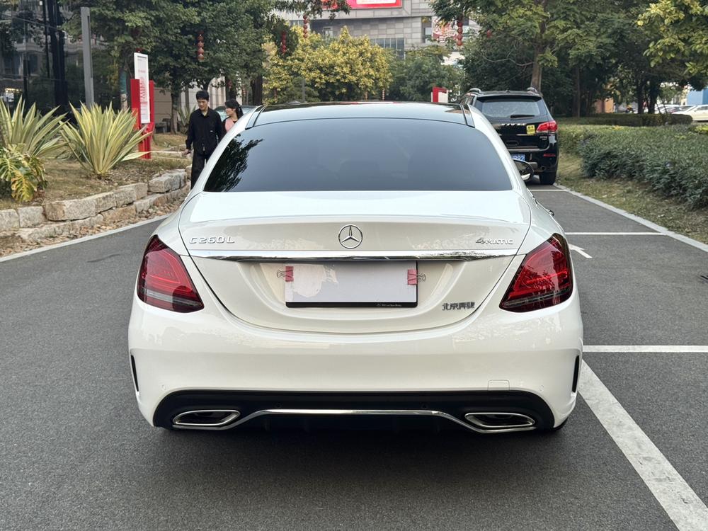 Mercedes-Benz Mercedes-Benz C-Class