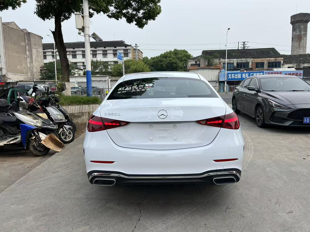 Mercedes-Benz Mercedes-Benz C-Class