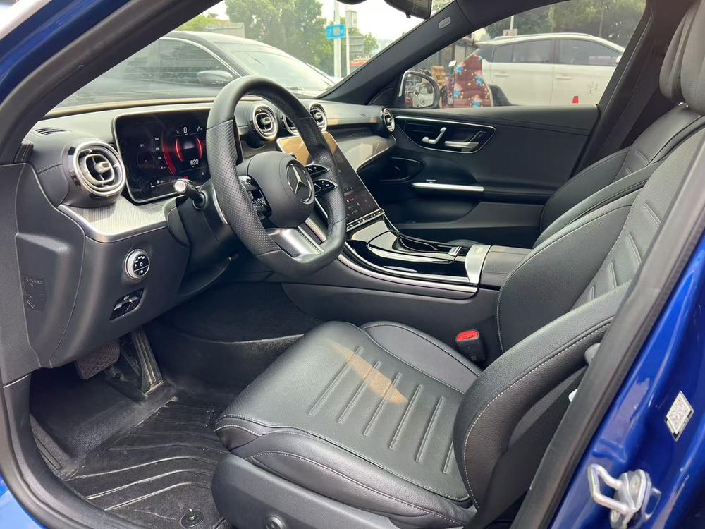 Mercedes-Benz Mercedes-Benz C-Class