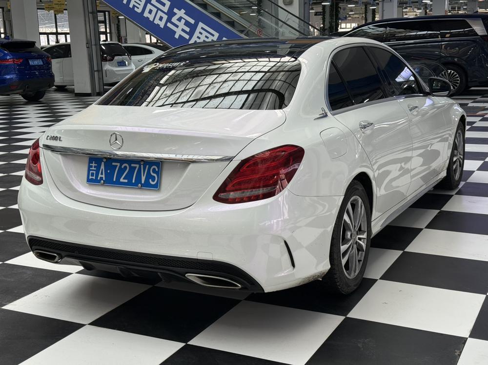 Mercedes-Benz Mercedes-Benz C-Class