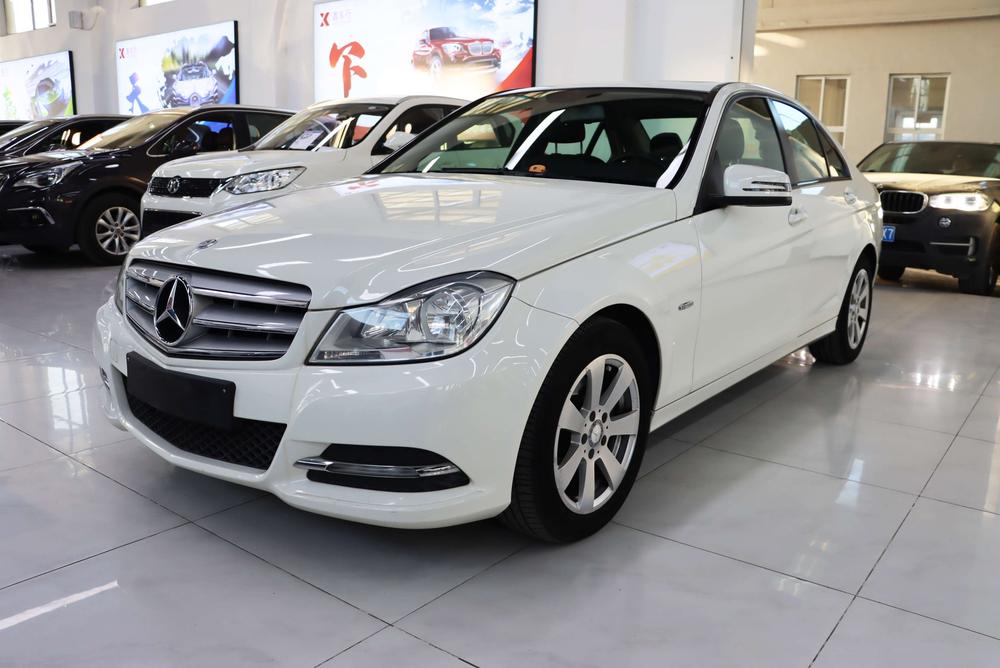 Mercedes-Benz Mercedes-Benz C-Class