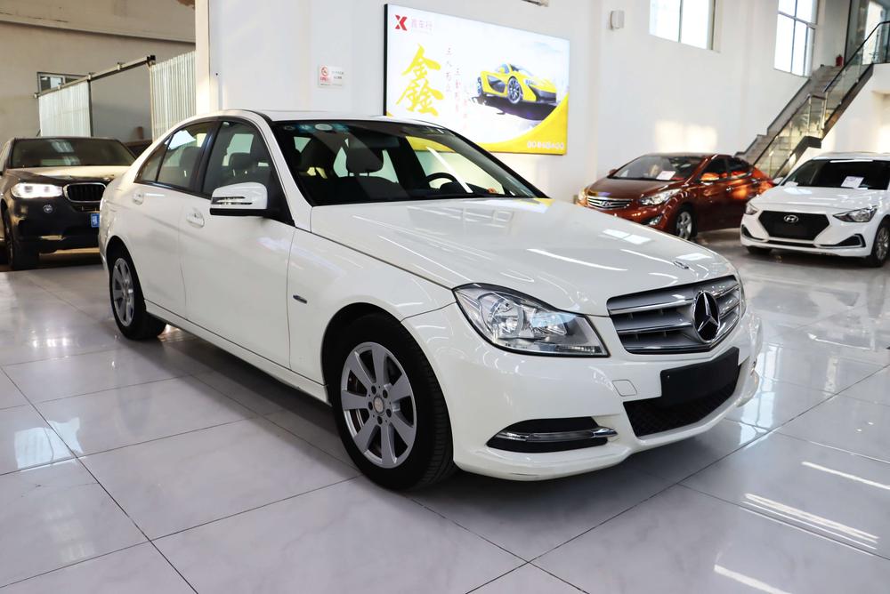 Mercedes-Benz Mercedes-Benz C-Class