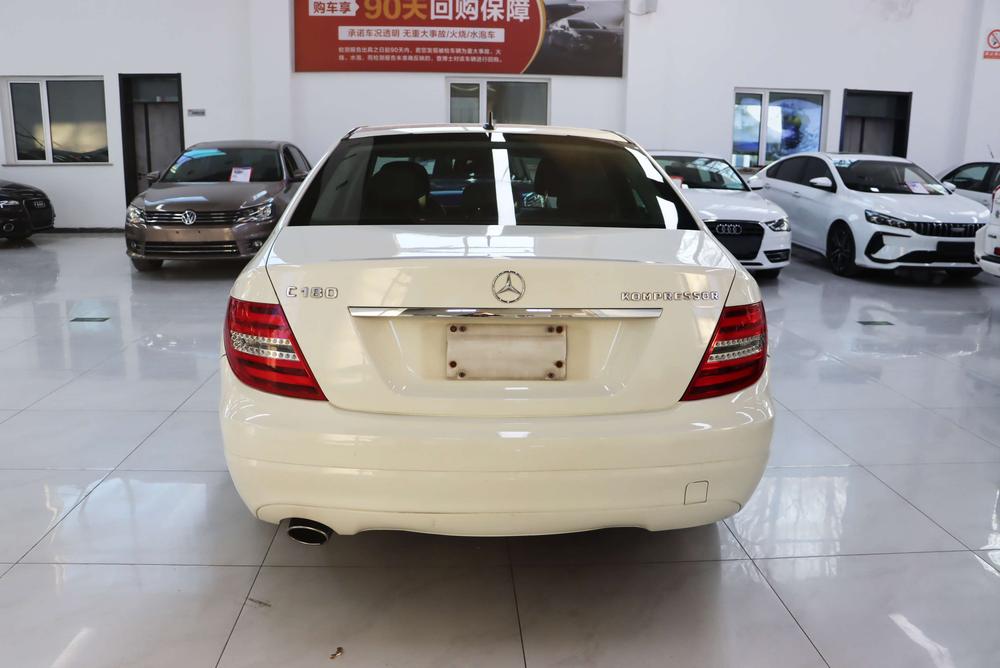 Mercedes-Benz Mercedes-Benz C-Class