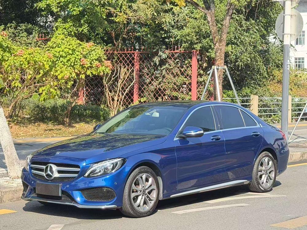 Mercedes-Benz Mercedes-Benz C-Class