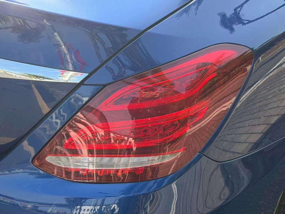 Mercedes-Benz Mercedes-Benz C-Class