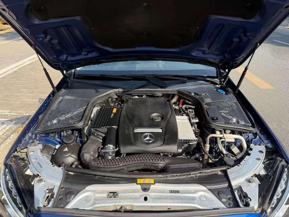 Mercedes-Benz Mercedes-Benz C-Class