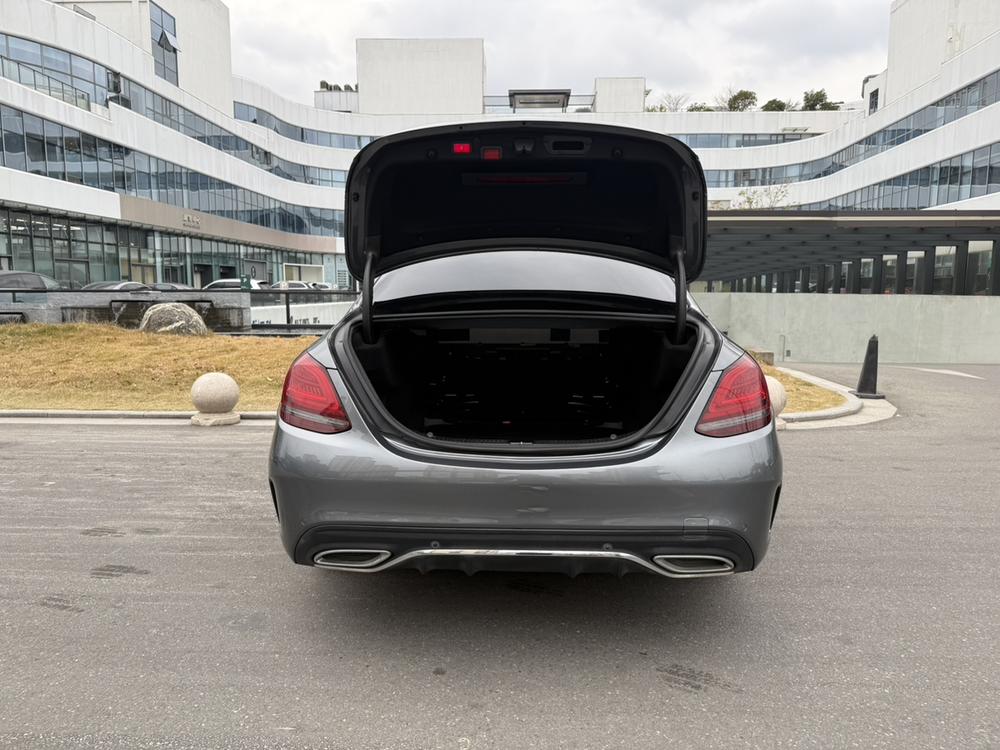 Mercedes-Benz Mercedes-Benz C-Class