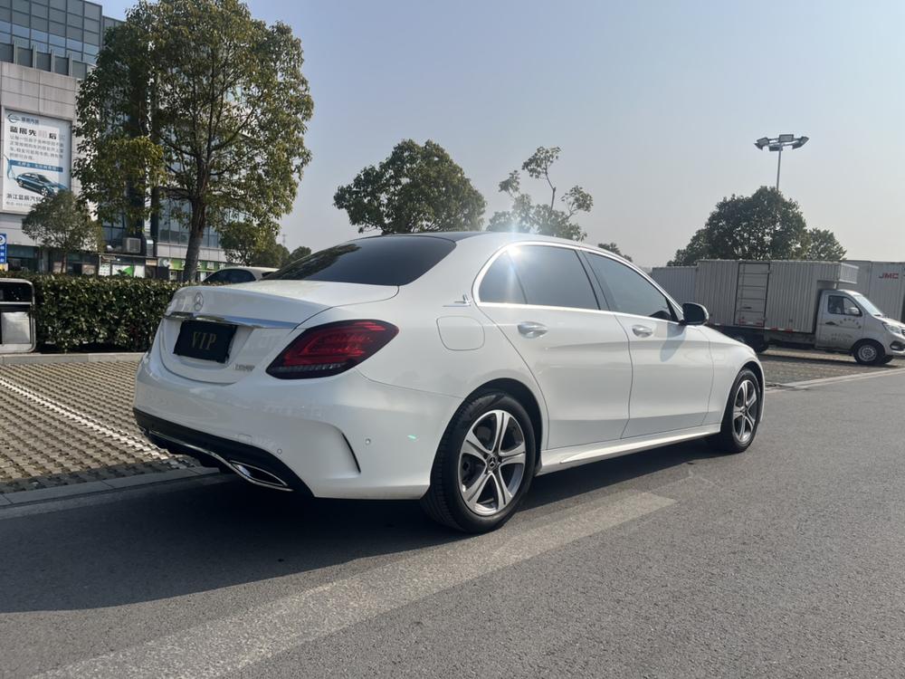 Mercedes-Benz Mercedes-Benz C-Class