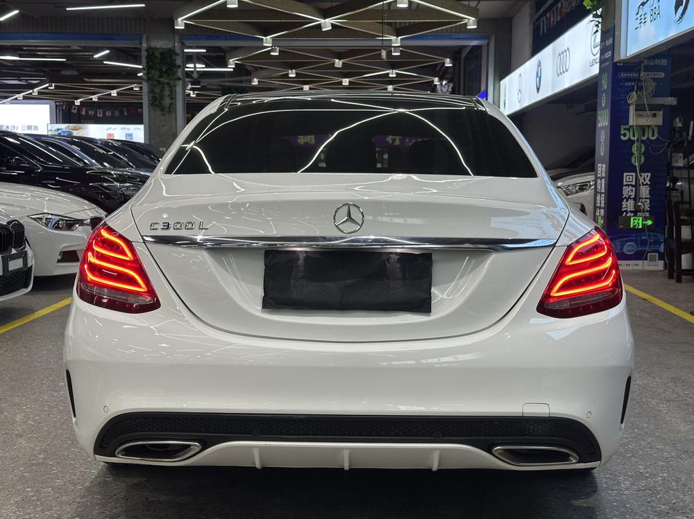 Mercedes-Benz Mercedes-Benz C-Class
