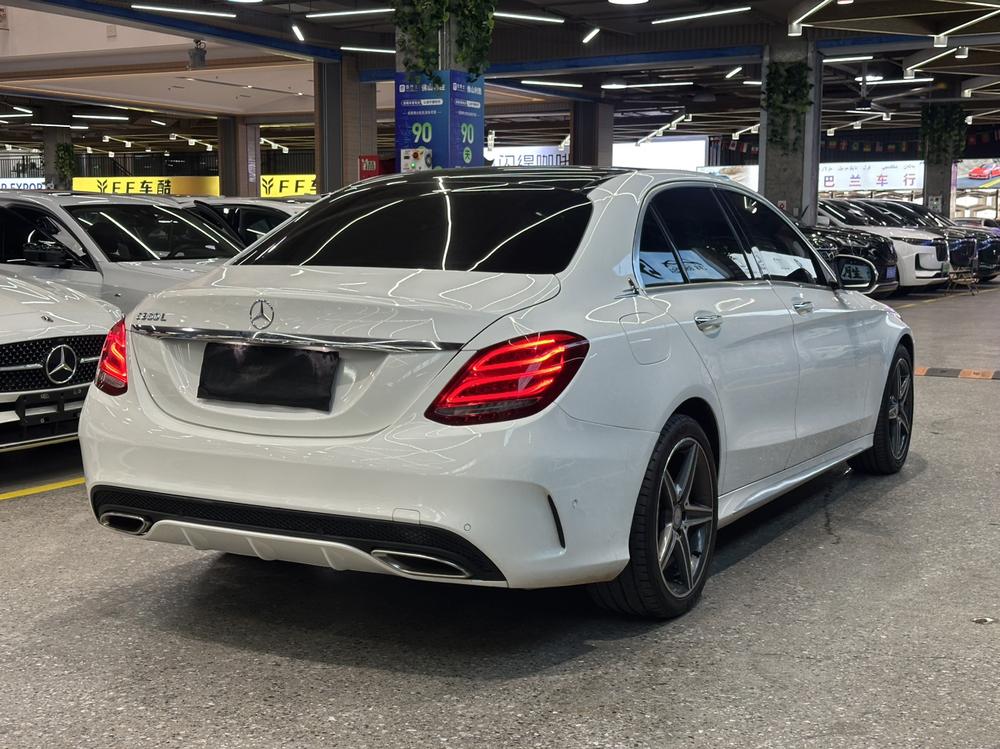 Mercedes-Benz Mercedes-Benz C-Class