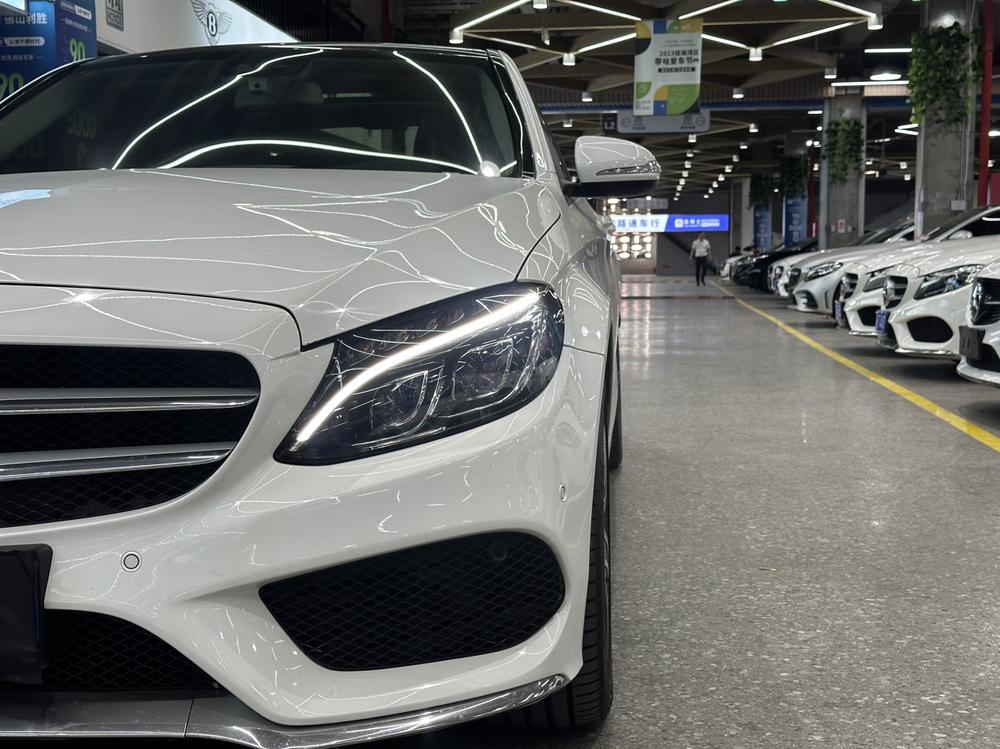 Mercedes-Benz Mercedes-Benz C-Class
