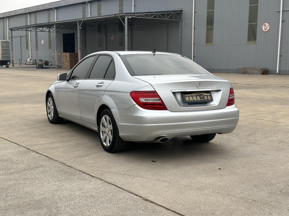 Mercedes-Benz Mercedes-Benz C-Class