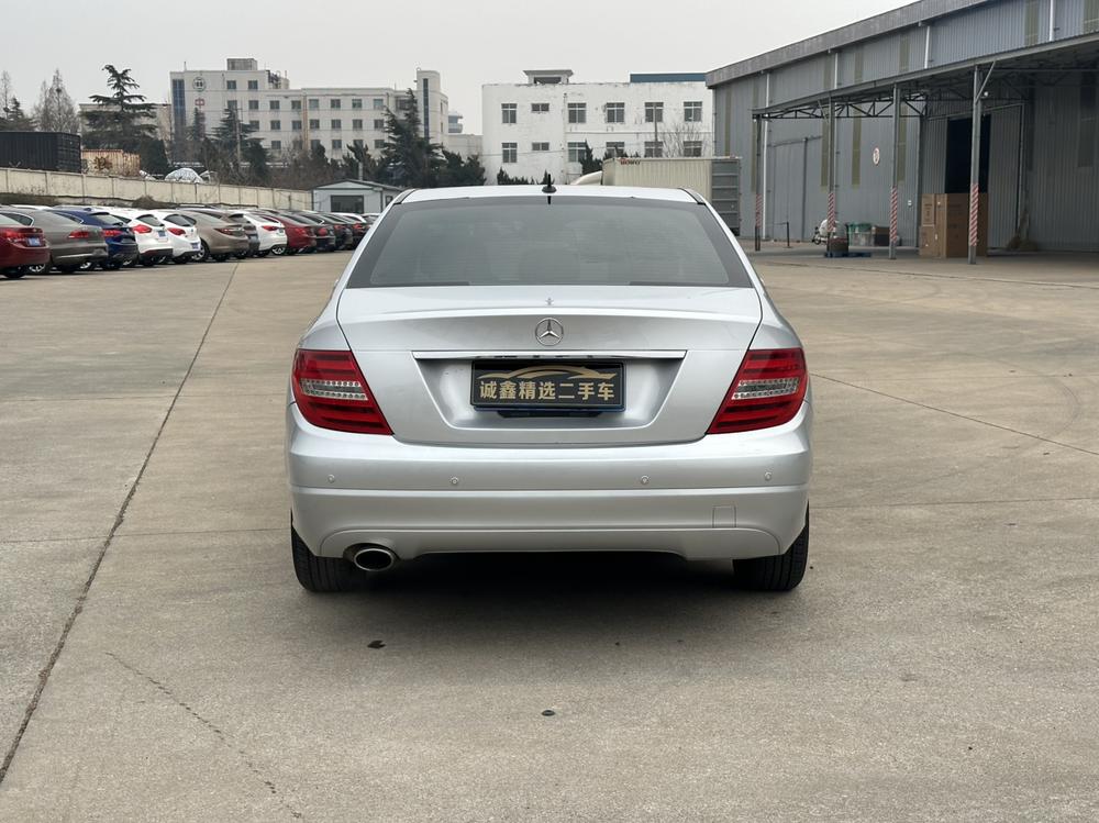 Mercedes-Benz Mercedes-Benz C-Class