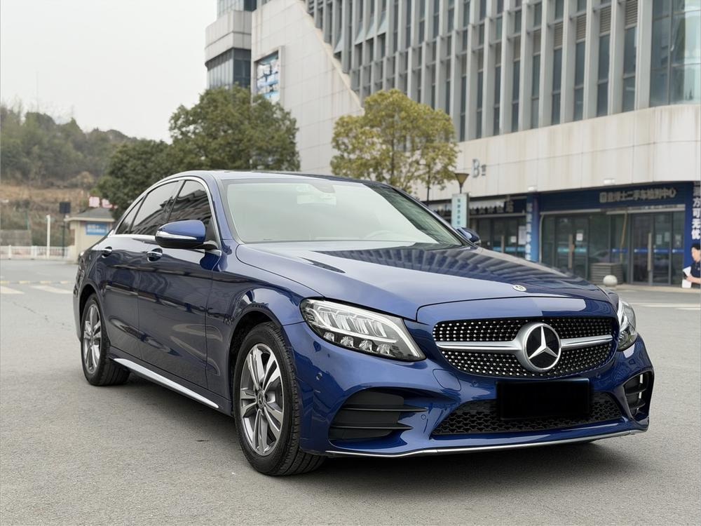 Mercedes-Benz Mercedes-Benz C-Class