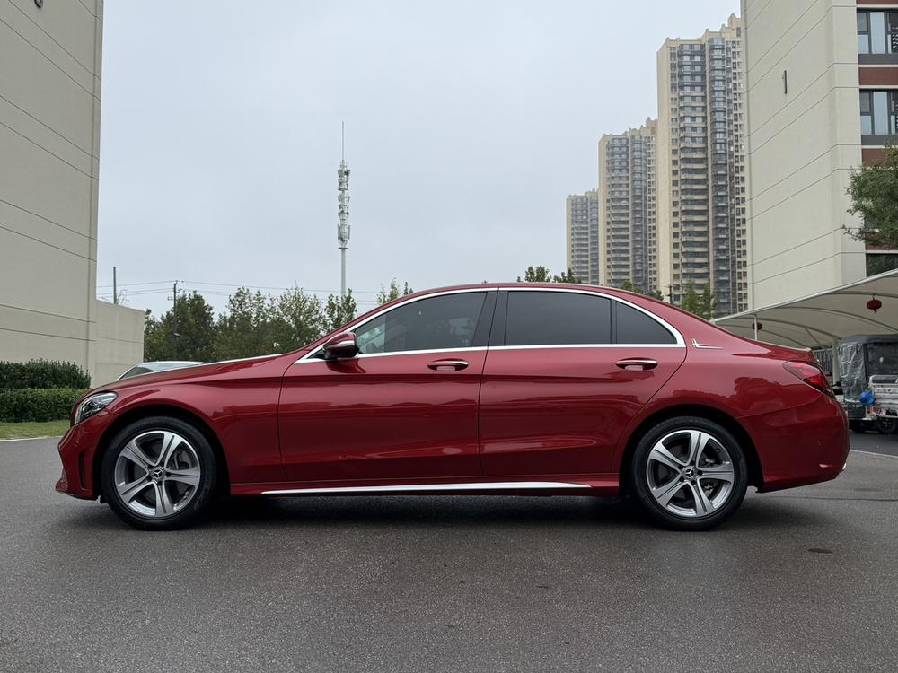 Mercedes-Benz Mercedes-Benz C-Class