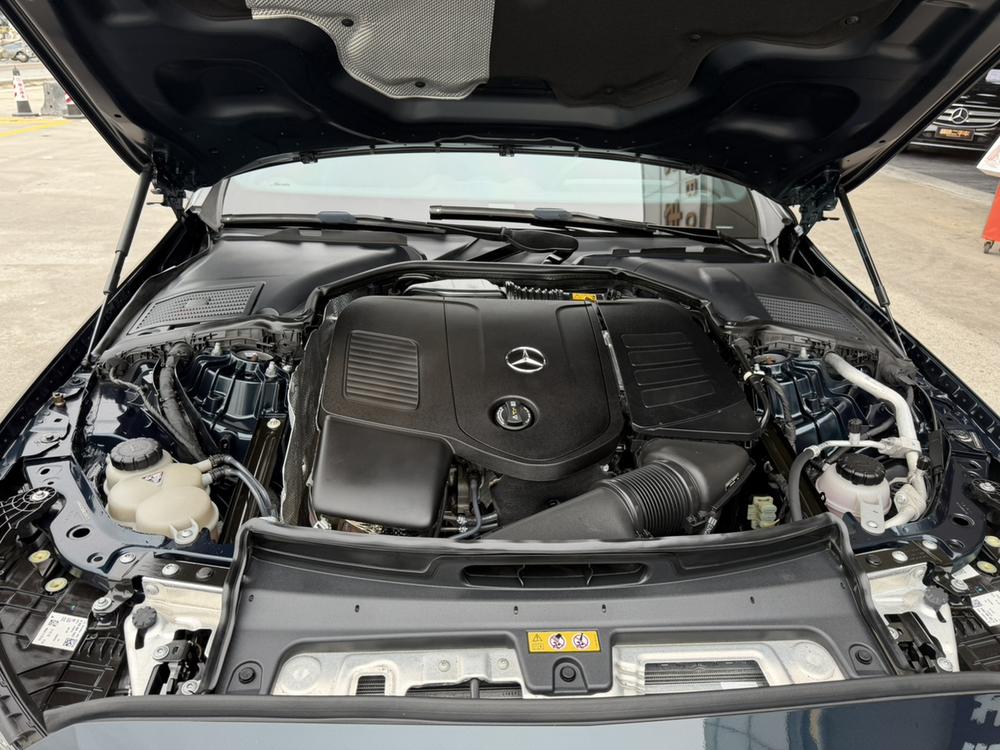 Mercedes-Benz Mercedes-Benz C-Class