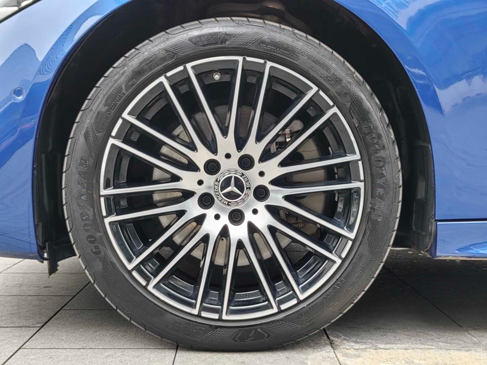 Mercedes-Benz Mercedes-Benz C-Class