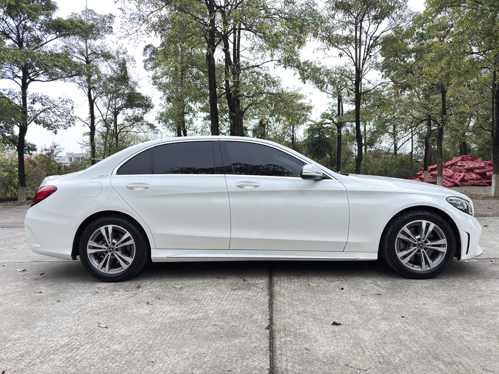 Mercedes-Benz Mercedes-Benz C-Class