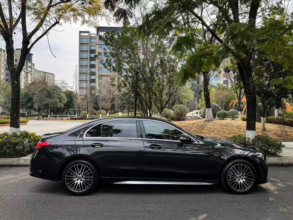 Mercedes-Benz Mercedes-Benz C-Class