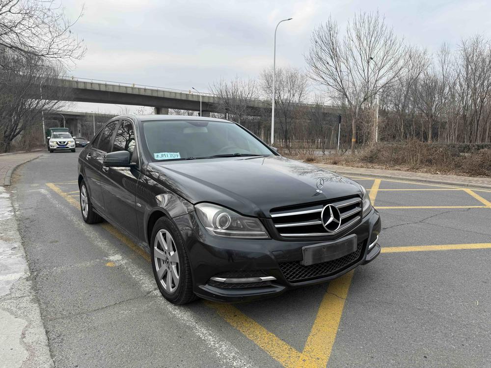 Mercedes-Benz Mercedes-Benz C-Class