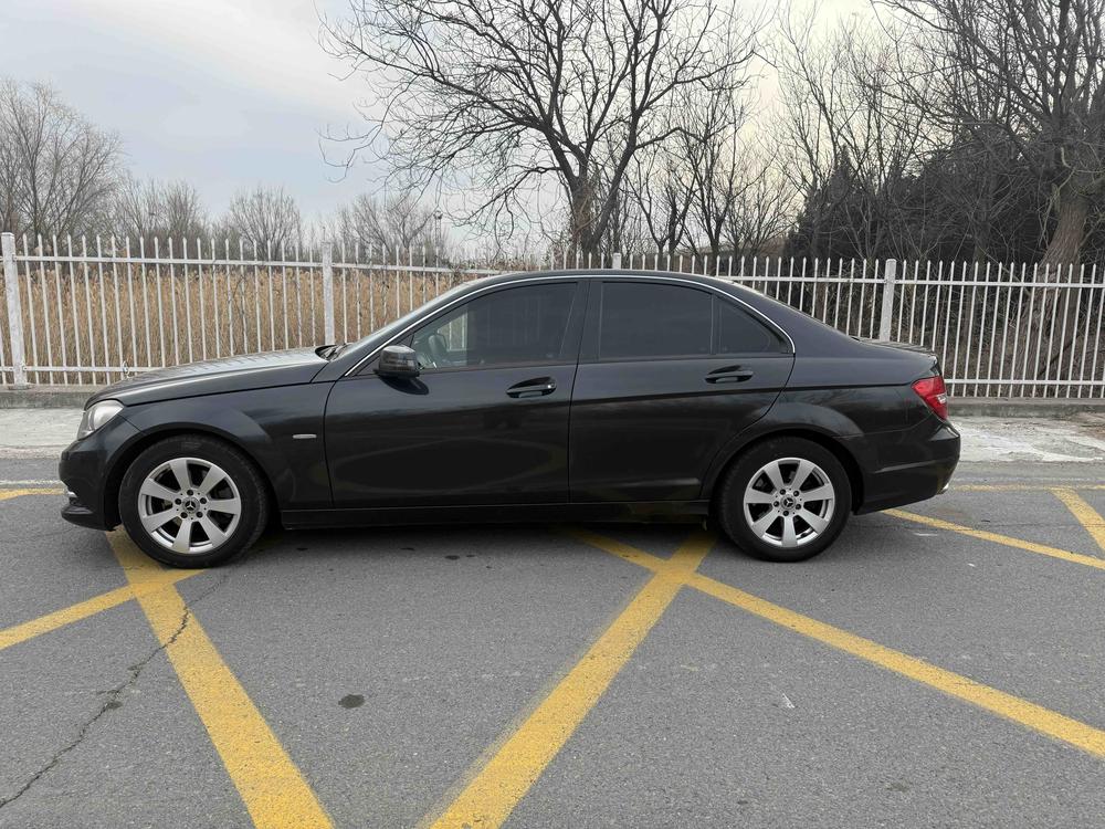Mercedes-Benz Mercedes-Benz C-Class
