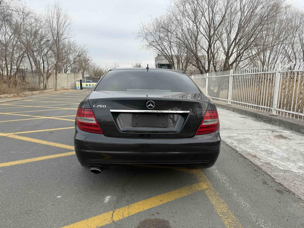 Mercedes-Benz Mercedes-Benz C-Class