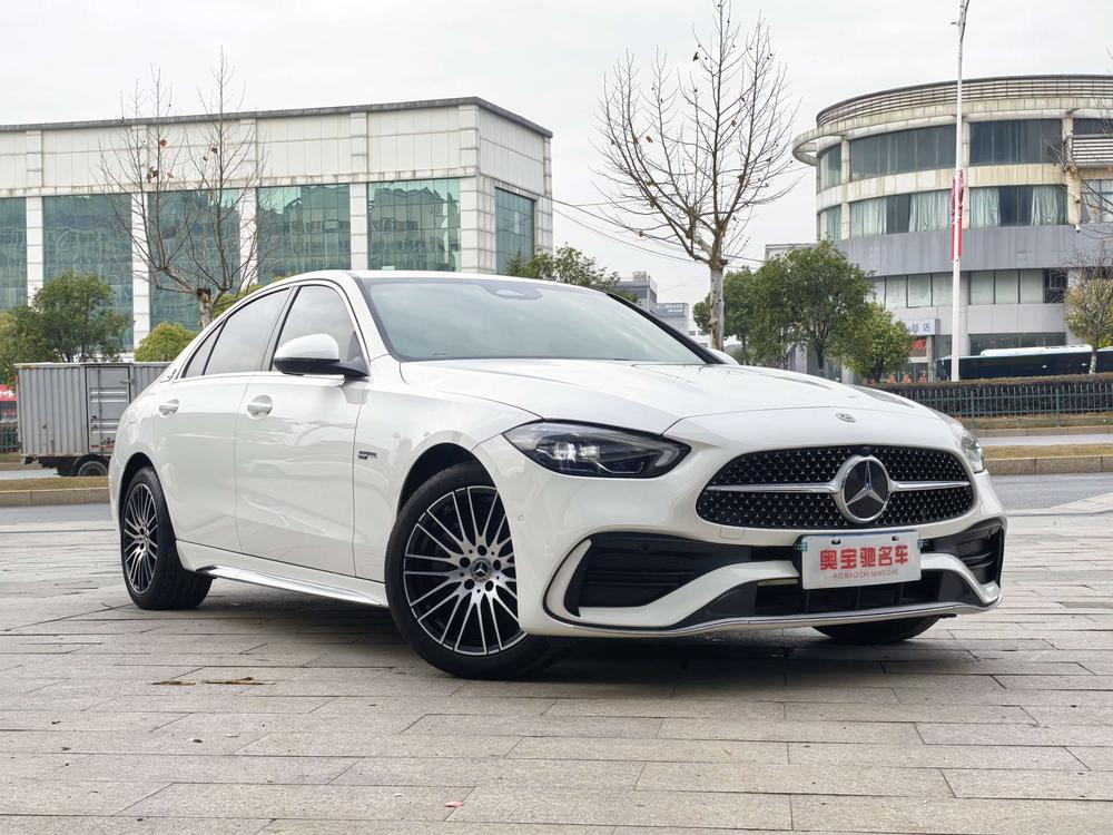Mercedes-Benz Mercedes-Benz C-Class