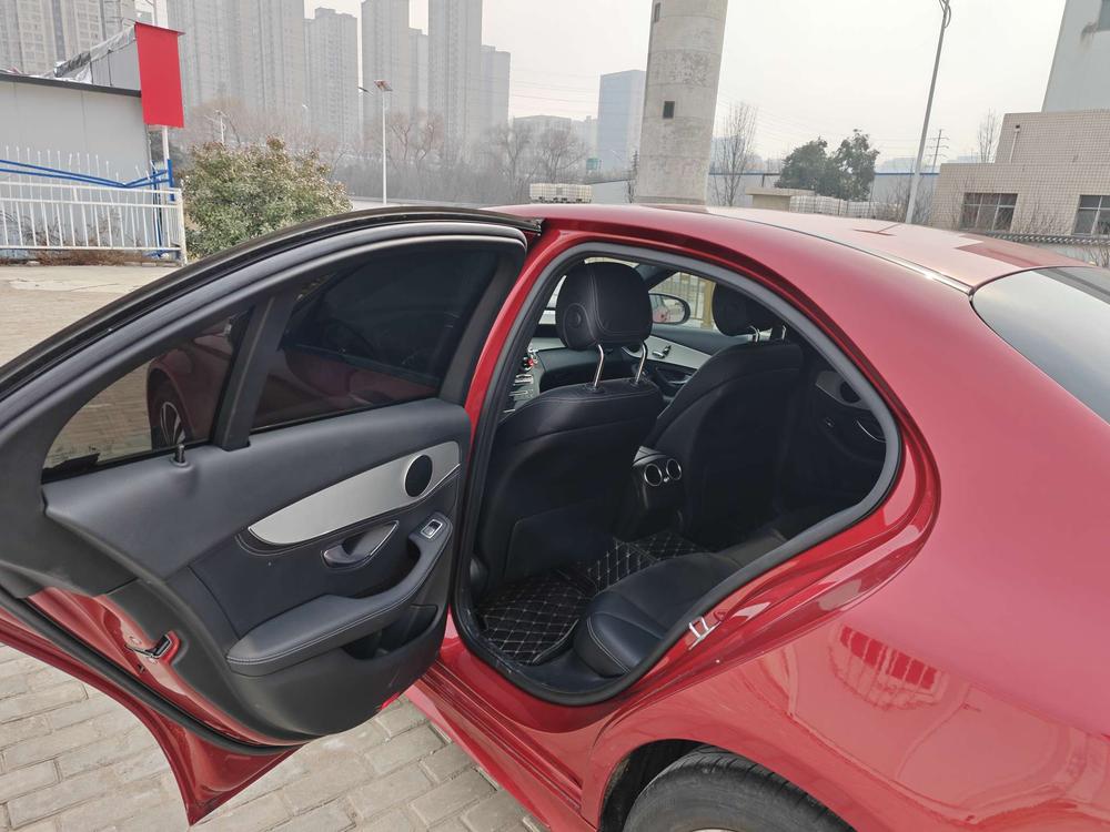 Mercedes-Benz Mercedes-Benz C-Class