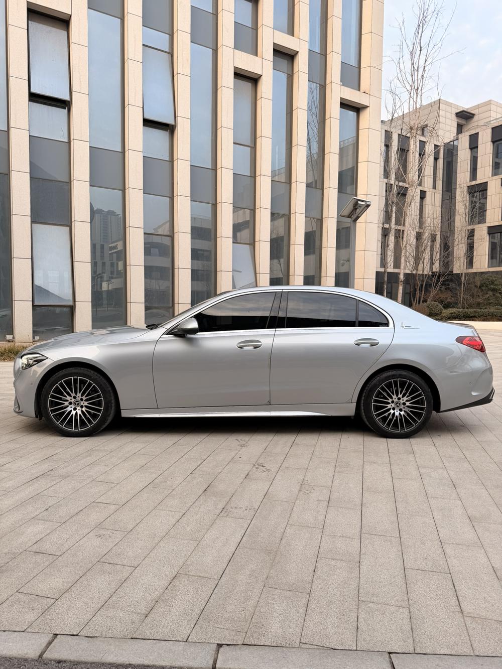 Mercedes-Benz Mercedes-Benz C-Class