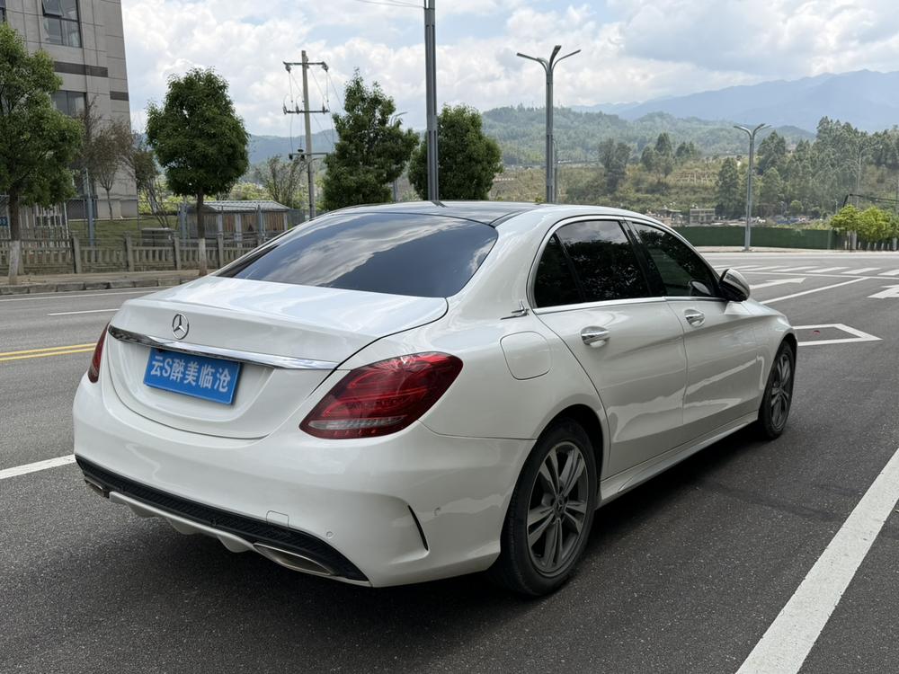 Mercedes-Benz Mercedes-Benz C-Class