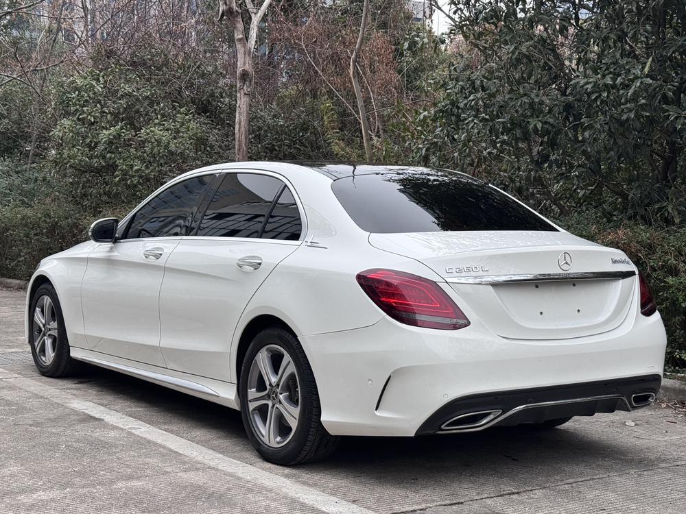 Mercedes-Benz Mercedes-Benz C-Class