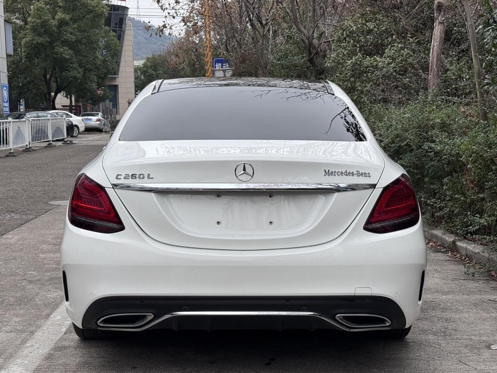 Mercedes-Benz Mercedes-Benz C-Class