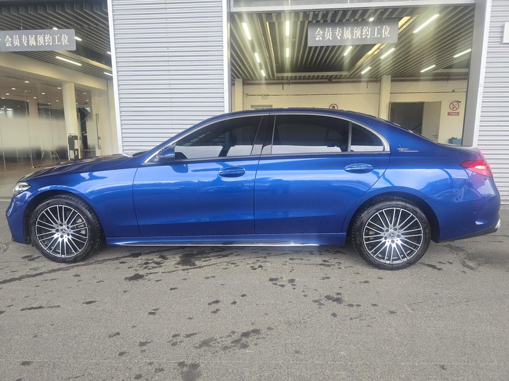 Mercedes-Benz Mercedes-Benz C-Class